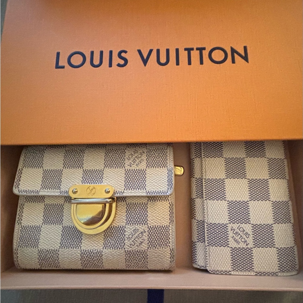 Louis Vuitton Azul Grey and Cream Checkered Wallet Set